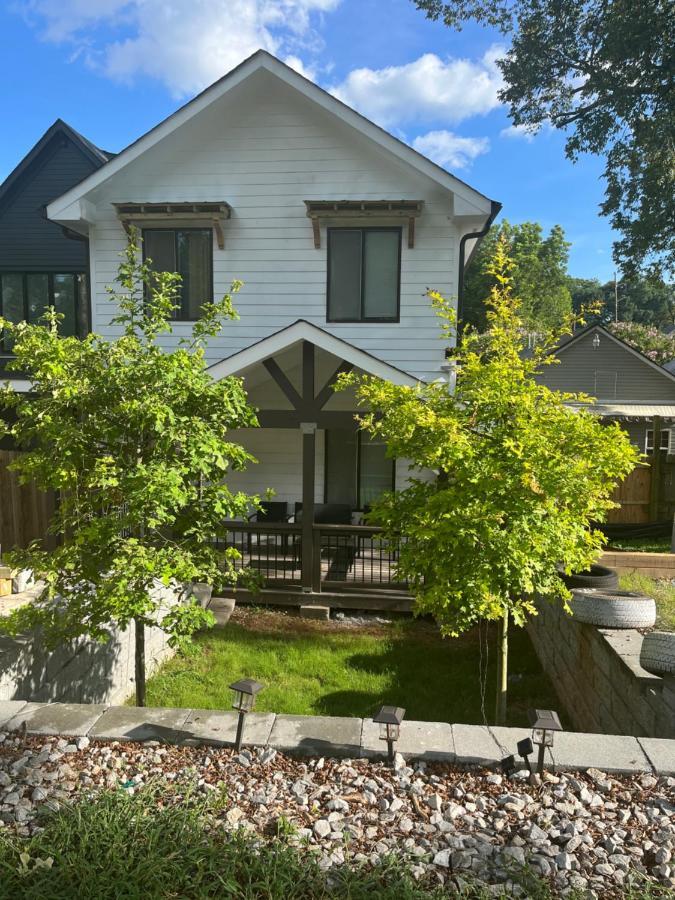 Atlanta Unit 2 Room 2 - Peaceful Weekend Getaway Private Bedroom & Bathroom Екстериор снимка